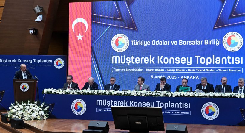 ÖMER ERTÜRK, CUMHURBAŞKANI YARDIMCISI YILMAZ'A ALİAĞA'NIN VE ÜYELERİN BEKLENTİLERİNİ İLETTİ