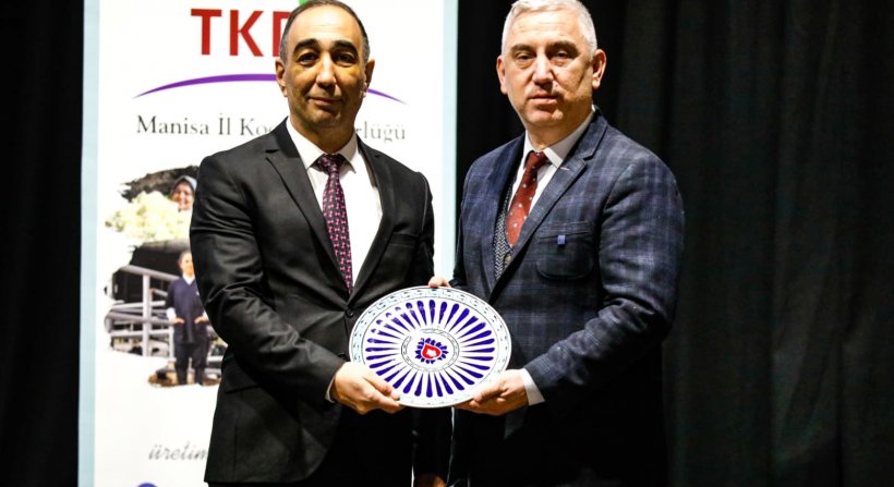 TARIMSAL KALKINMA BİLGİLENDİRME TOPLANTISI BERGAMA'DA GERÇEKLEŞTİ